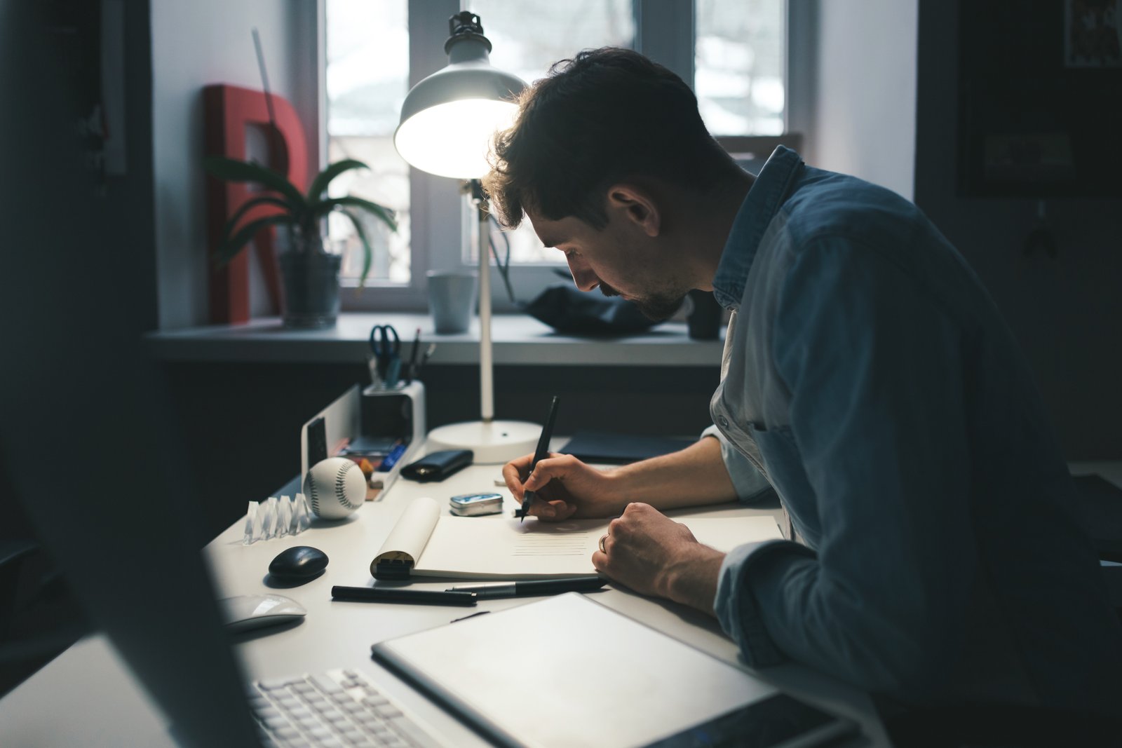 Editorial design and visual inspiration in a creative workspace